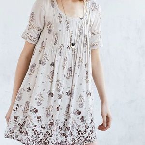 Urban outfitters ecote floral dress